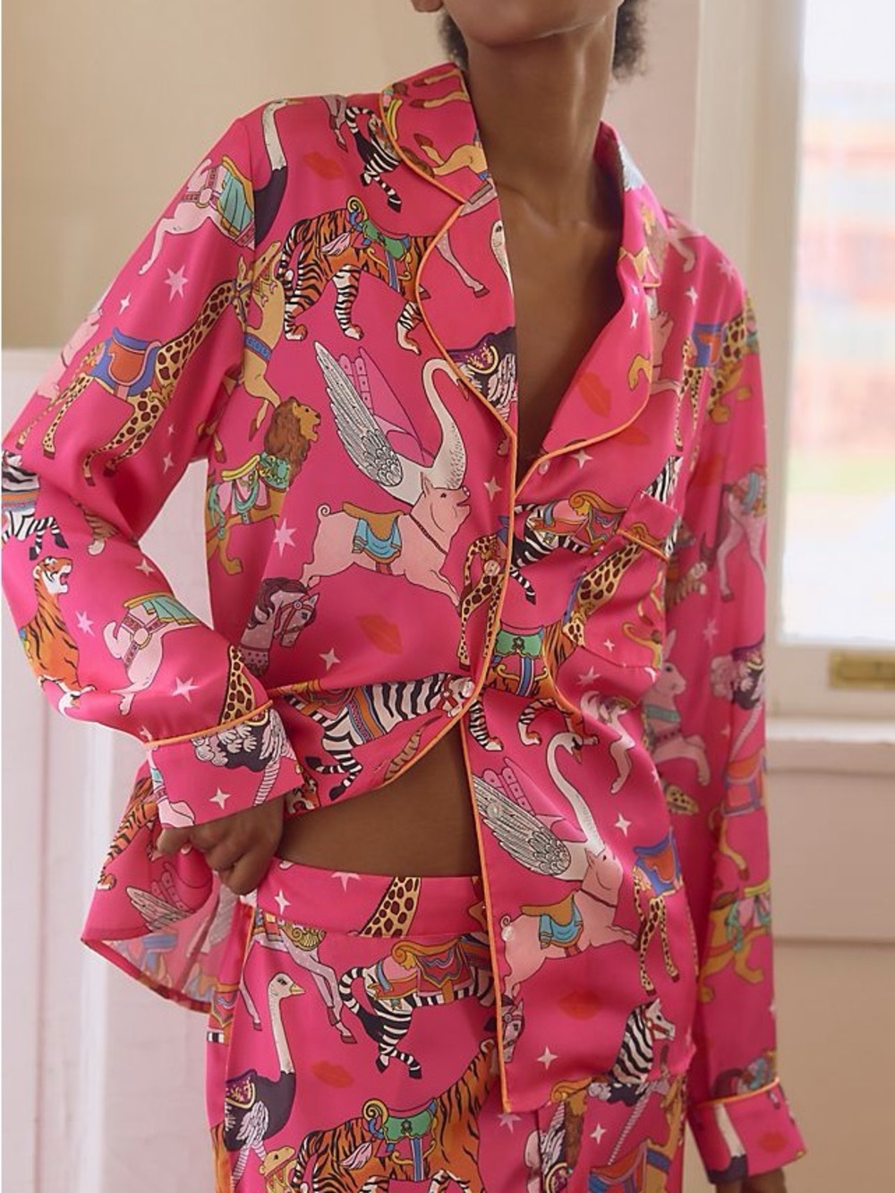 Karen Mabon Silky Satin Pajama Set Pink Animals Carousel - Picture 2 of 9